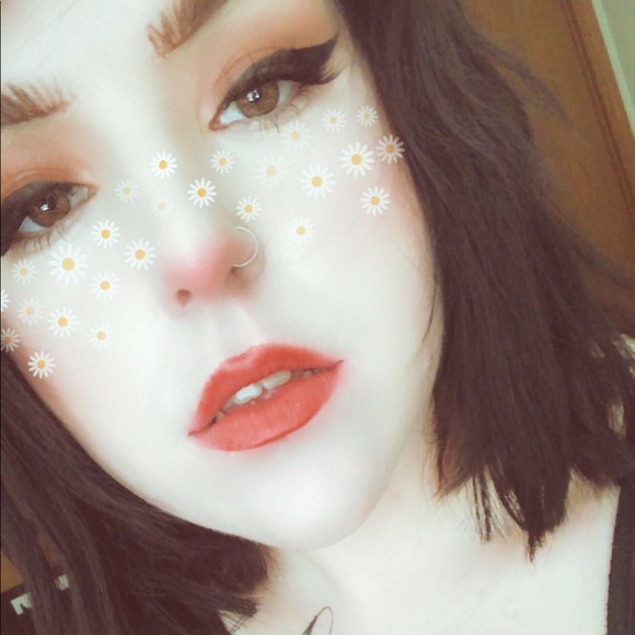 Meet your Posher, Shari - Picture 1 of 1